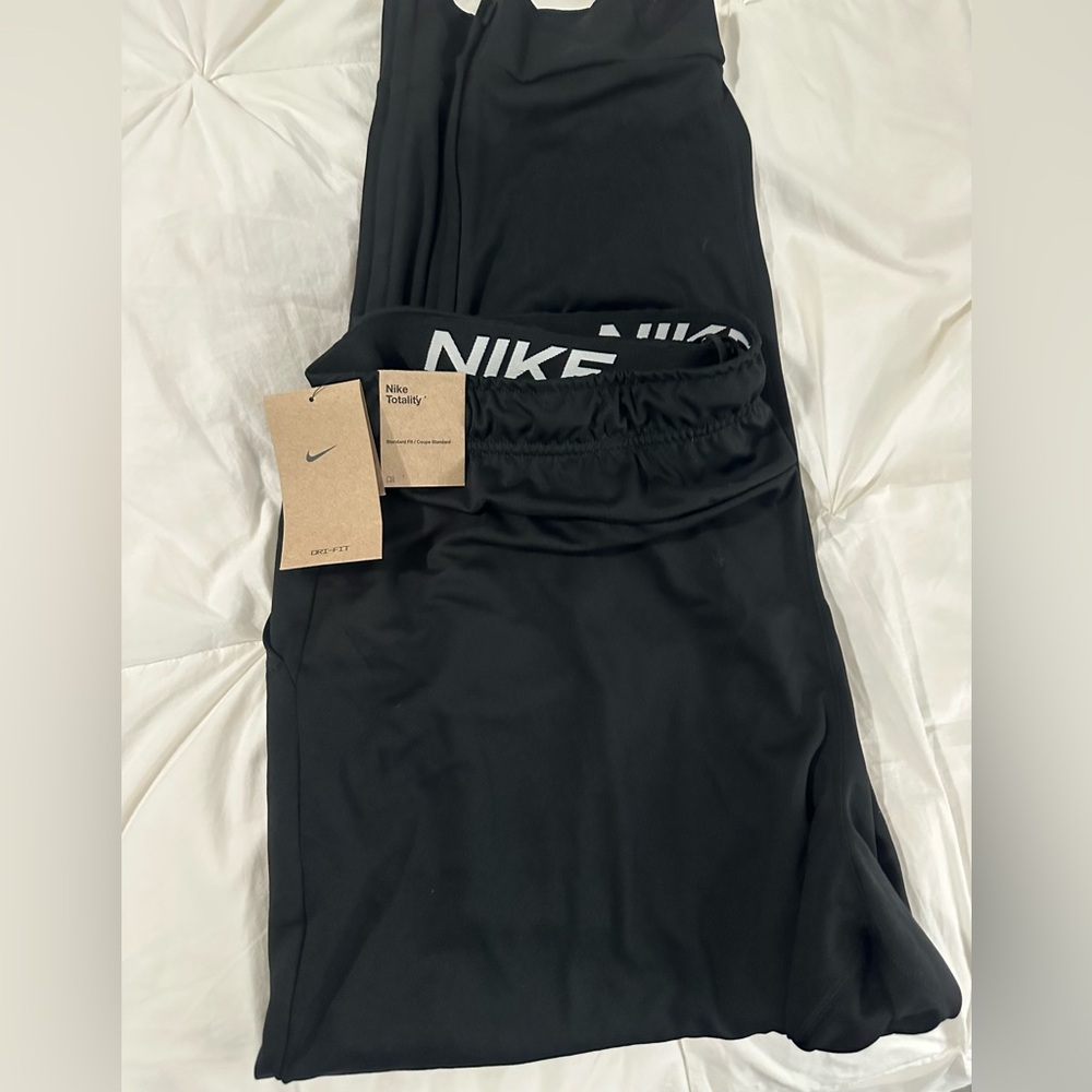 Nike men’s training pants NWT XXL